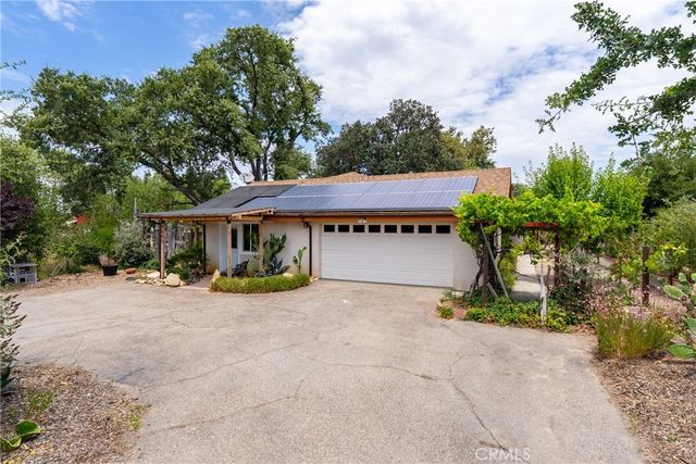 9265 Linden Avenue, Atascadero, CA 93422