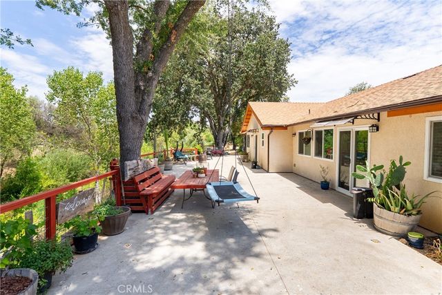 9265 Linden Avenue, Atascadero, CA 93422
