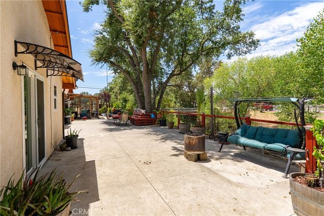 9265 Linden Avenue, Atascadero, CA 93422