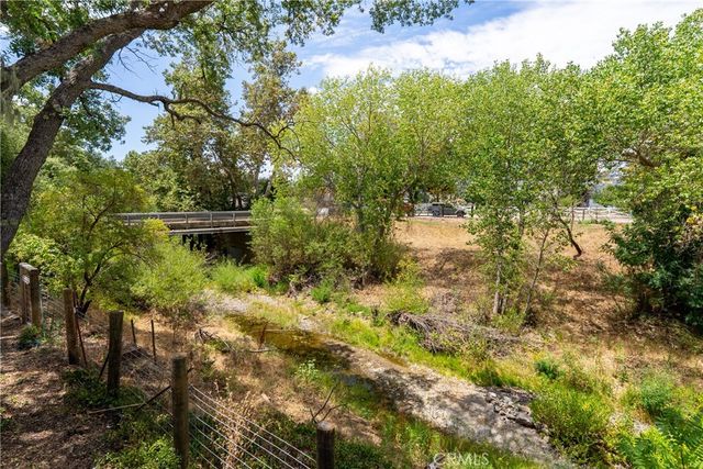 9265 Linden Avenue, Atascadero, CA 93422