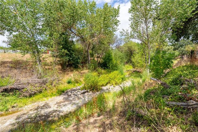 9265 Linden Avenue, Atascadero, CA 93422