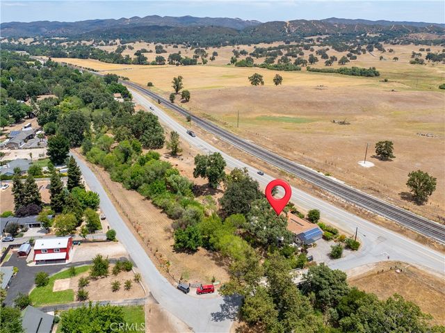 9265 Linden Avenue, Atascadero, CA 93422
