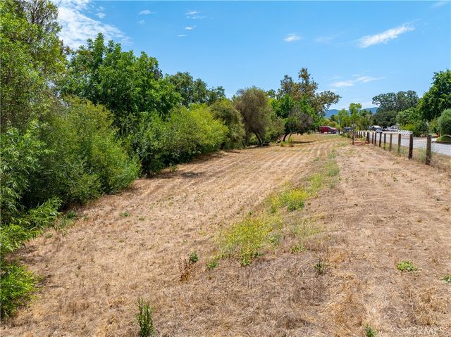 9265 Linden Avenue, Atascadero, CA 93422