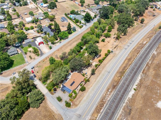 9265 Linden Avenue, Atascadero, CA 93422
