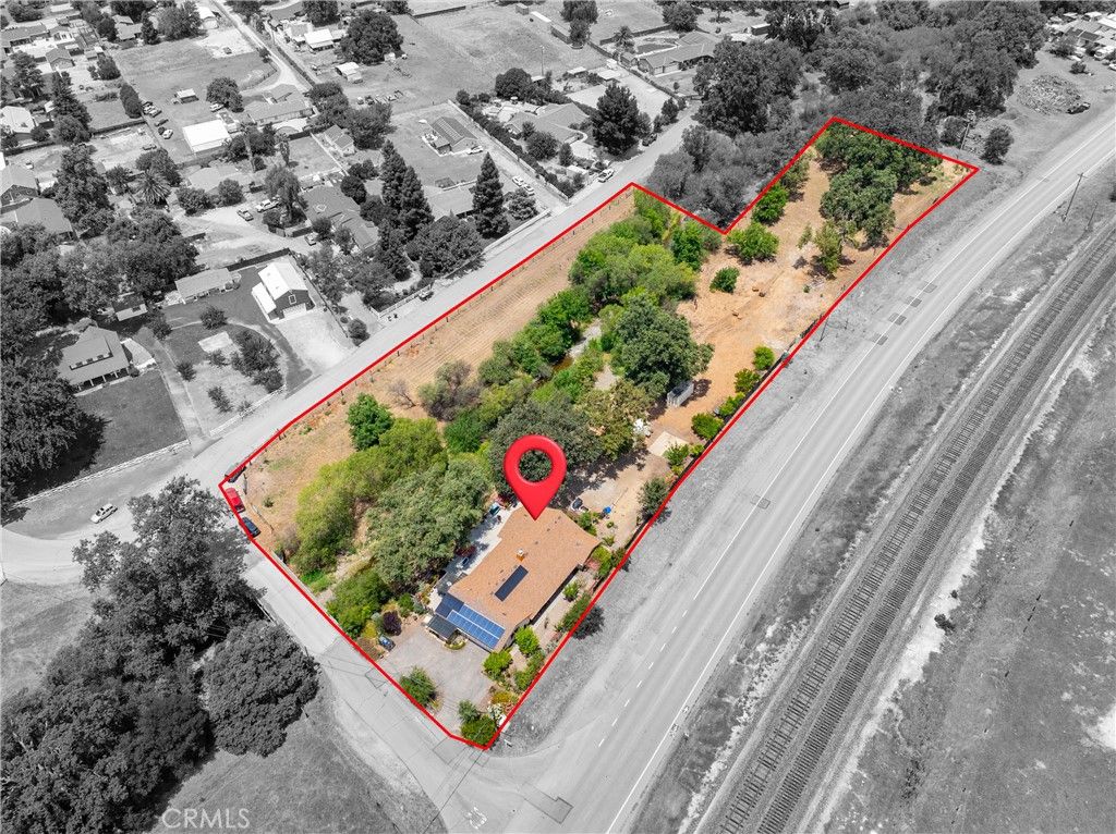 9265 Linden Avenue, Atascadero, CA 93422