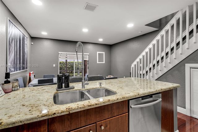 5791 NW 116th Ave 112, Doral, FL 33178