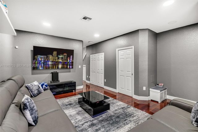 5791 NW 116th Ave 112, Doral, FL 33178