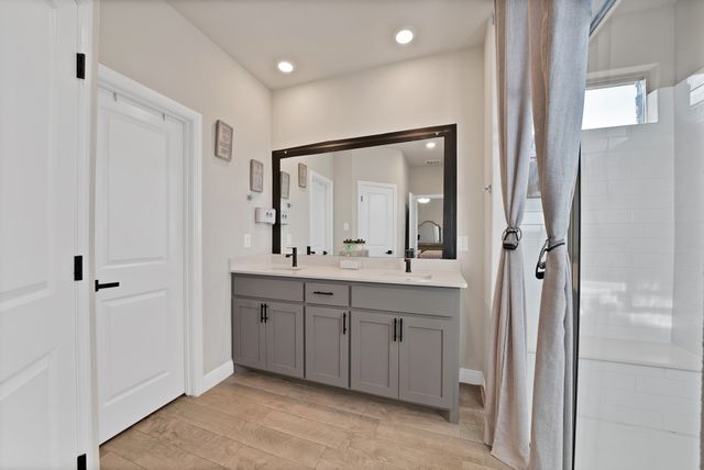 312 Frenchpark Drive, Fort Worth, TX 76052