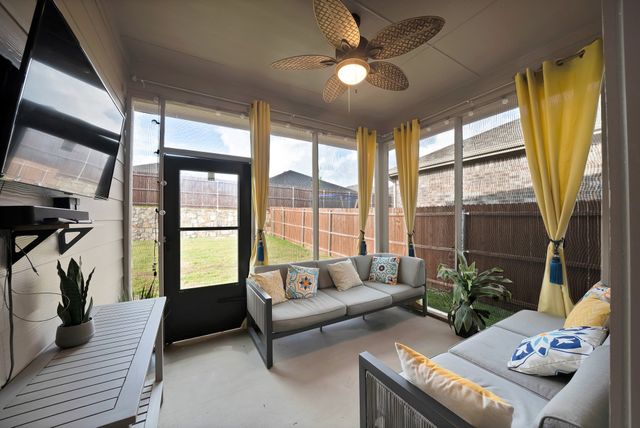 312 Frenchpark Drive, Fort Worth, TX 76052
