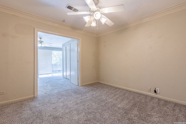 352 TUTTLE RD, Terrell Hills, TX 78209