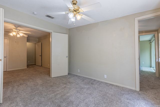 352 TUTTLE RD, Terrell Hills, TX 78209