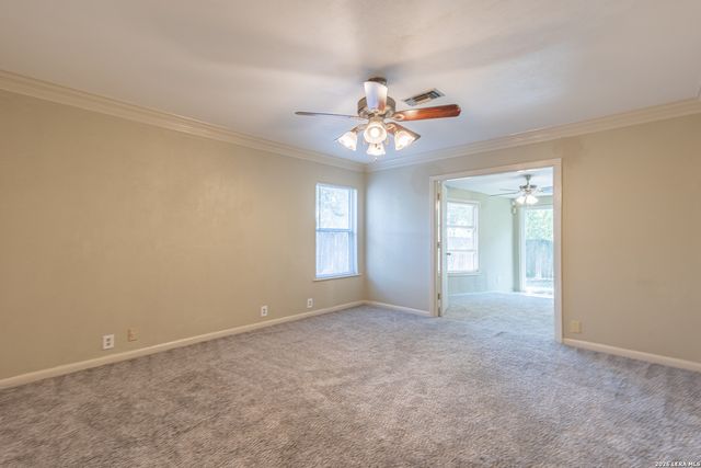 352 TUTTLE RD, Terrell Hills, TX 78209