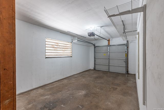 352 TUTTLE RD, Terrell Hills, TX 78209