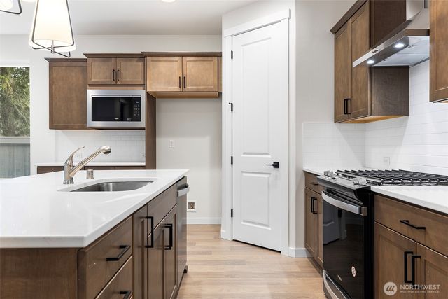 19444 116th Street Ct E, Bonney Lake, WA 98391