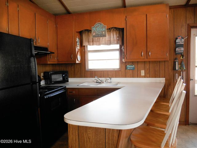 2108 E Oak Island Drive, Oak Island, NC 28465