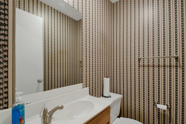 2203 Place Rebecca Lane C2, Houston, TX 77090