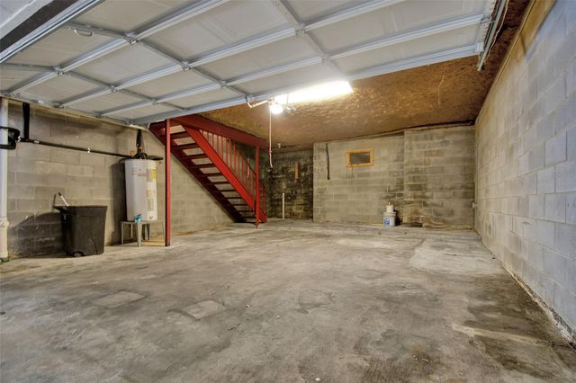 2203 Place Rebecca Lane C2, Houston, TX 77090