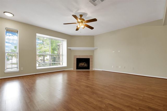 2203 Place Rebecca Lane C2, Houston, TX 77090