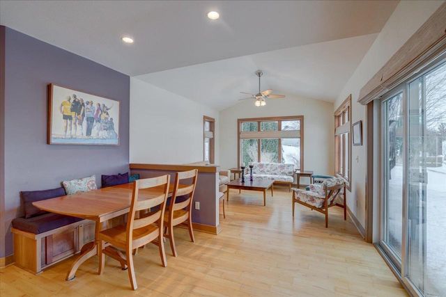 4873 Highwood Circle, Middleton, WI 53562