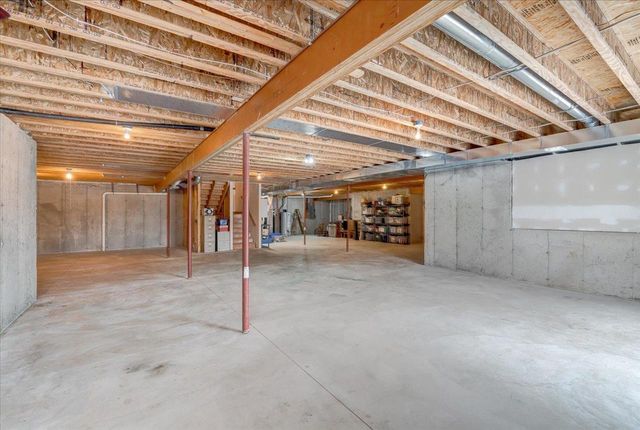 4873 Highwood Circle, Middleton, WI 53562