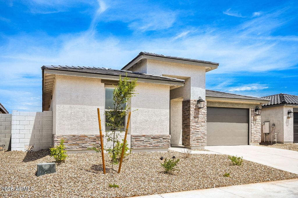 2942 E PADUA Avenue, San Tan Valley, AZ 85143 — photo 2