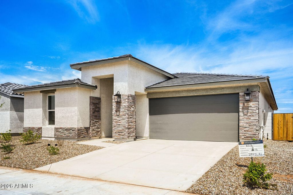 2942 E PADUA Avenue, San Tan Valley, AZ 85143 — photo 3