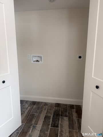 2 Mixville Road, Prospect, CT 06410