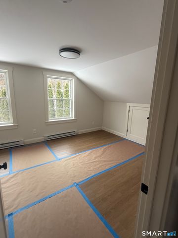 2 Mixville Road, Prospect, CT 06410