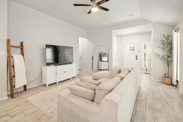 17116 Alturas Ave, Pflugerville, TX 78660