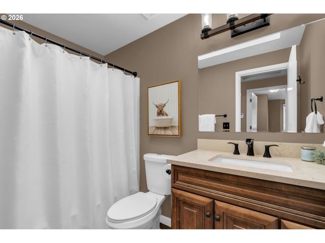 11541 Sw WOODLEE HEIGHTS Ct Sw, Portland, OR 97219