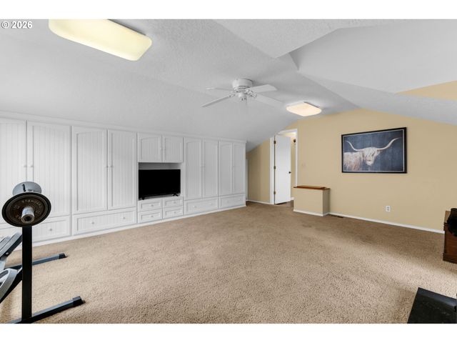 11541 Sw WOODLEE HEIGHTS Ct Sw, Portland, OR 97219