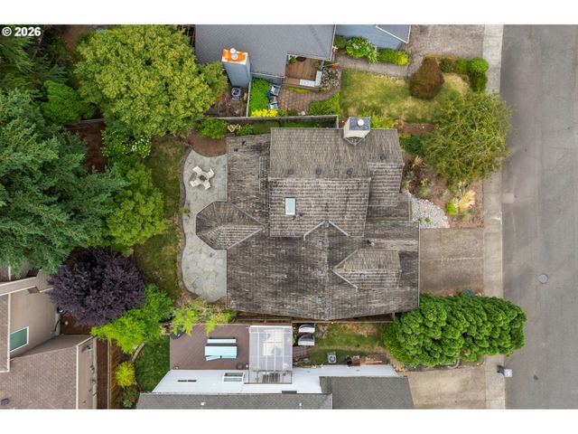 11541 Sw WOODLEE HEIGHTS Ct Sw, Portland, OR 97219
