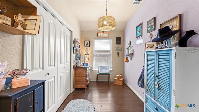 15624 Hill Lane, Selma, TX 78154