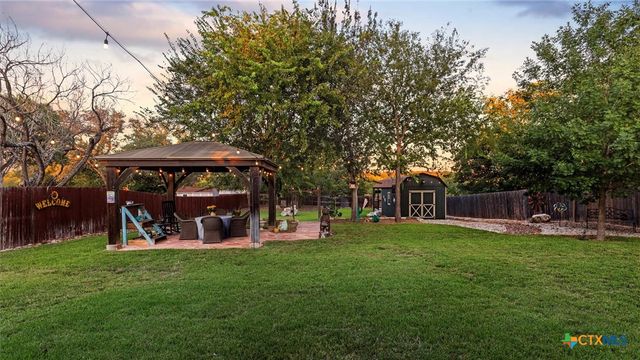 15624 Hill Lane, Selma, TX 78154