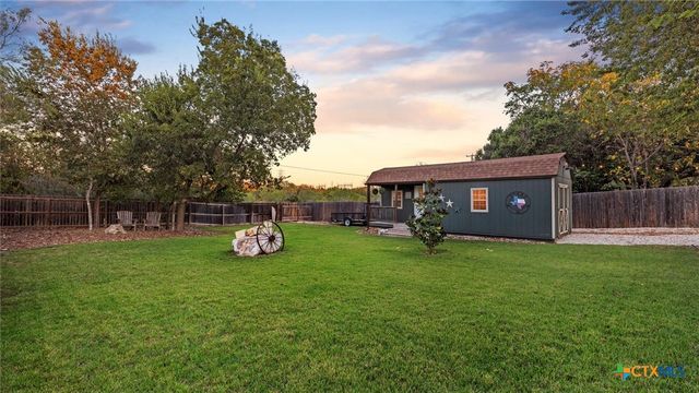 15624 Hill Lane, Selma, TX 78154