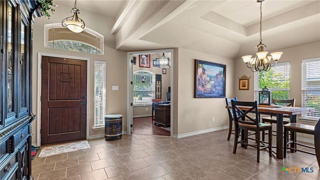 15624 Hill Lane, Selma, TX 78154