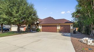 15624 Hill Lane, Selma, TX 78154