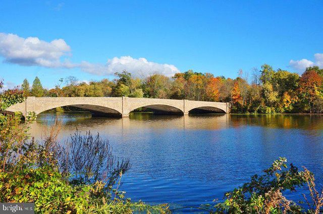 34 HEATHER LN, Princeton, NJ 08540