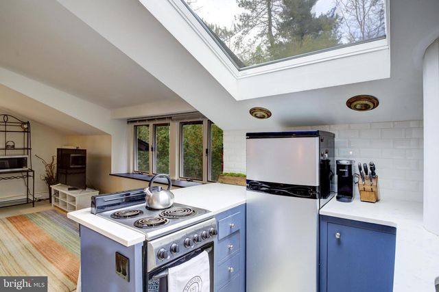 34 HEATHER LN, Princeton, NJ 08540