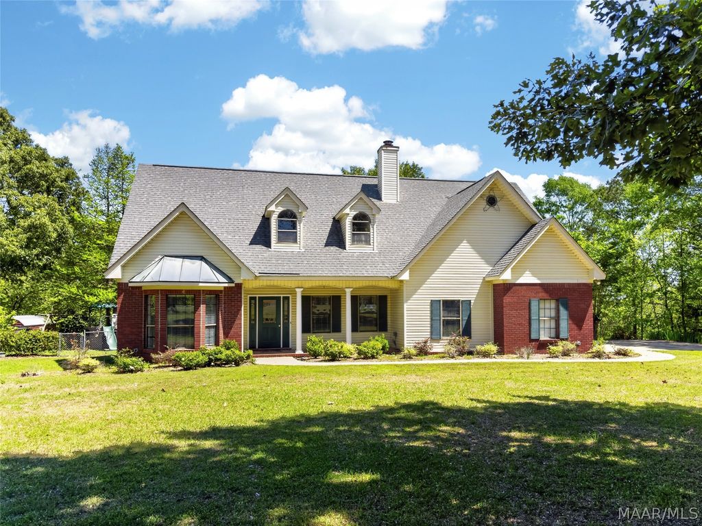 1630 County Road 57 ., Prattville, AL 36067