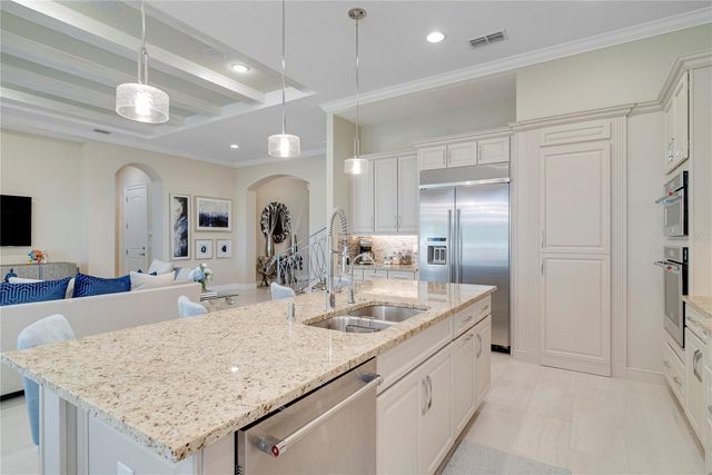 617 CANOPY ESTATES DRIVE, Winter Garden, FL 34787