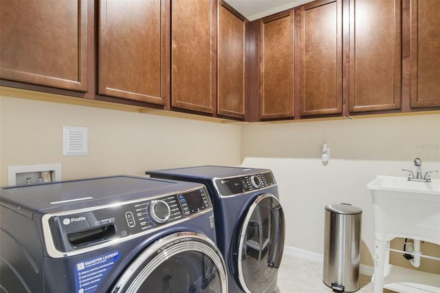 1250 RED HAVEN LANE, Oviedo, FL 32765