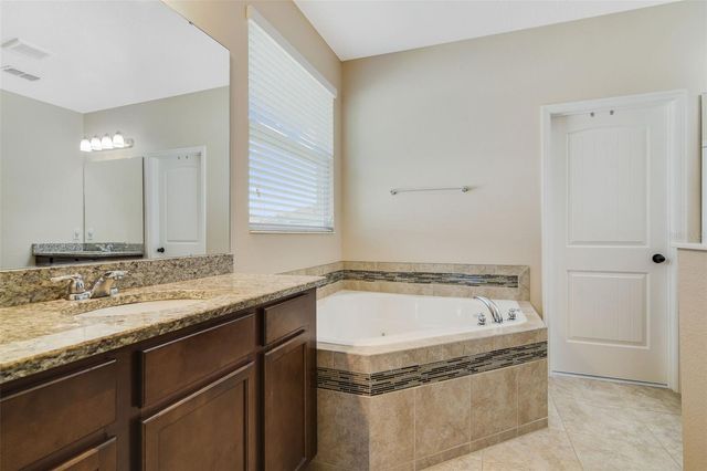 1250 RED HAVEN LANE, Oviedo, FL 32765