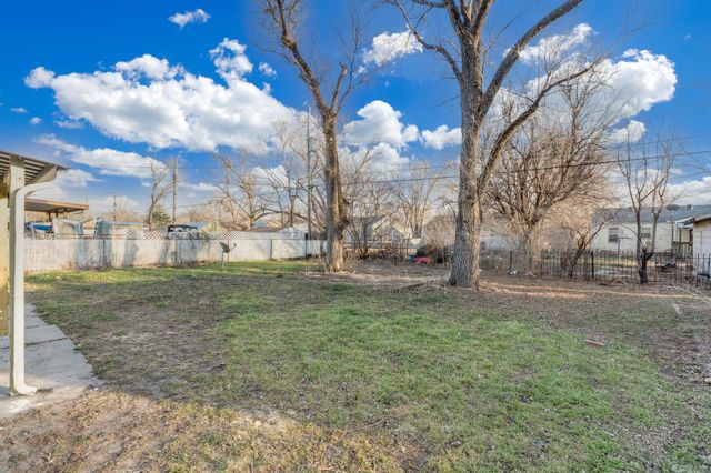 1401 W 34th St S, Wichita, KS 67217