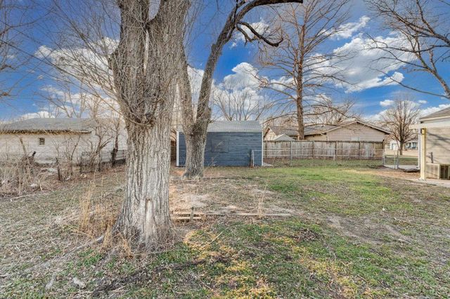 1401 W 34th St S, Wichita, KS 67217