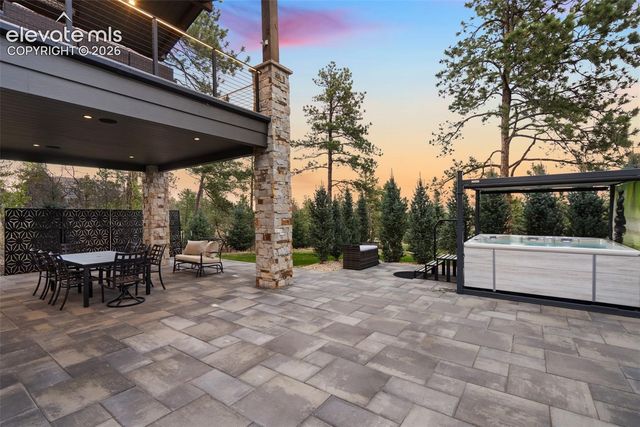 1685 Oakmoor Heights, Colorado Springs, CO 80906