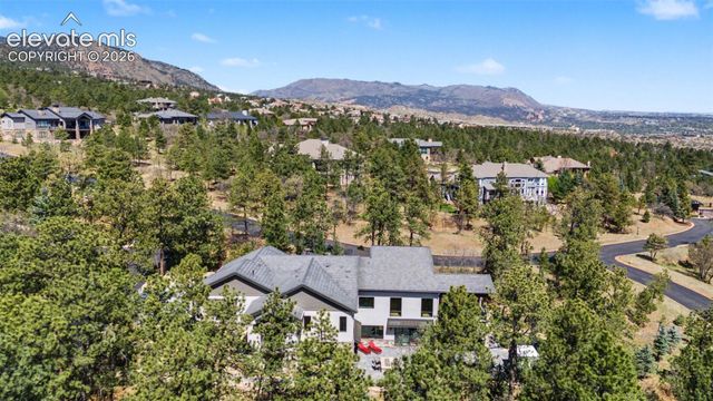 1685 Oakmoor Heights, Colorado Springs, CO 80906