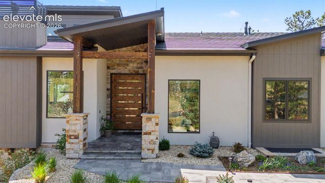1685 Oakmoor Heights, Colorado Springs, CO 80906