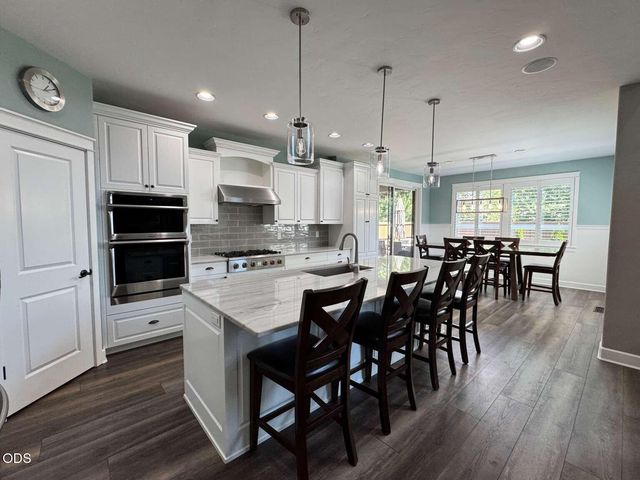 61152 SE Sydney Harbor Drive, Bend, OR 97702