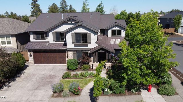 61152 SE Sydney Harbor Drive, Bend, OR 97702